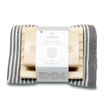 Bild von Seifenblock 100g Nr. 2, auf Arvenablage/Waschlappen